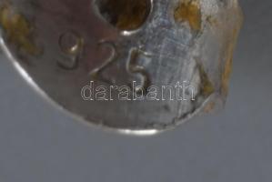 Ezüst (Ag) fülbevaló pár, kövekkel, bruttó 1,5g