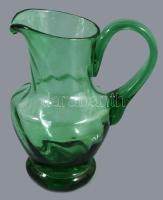 Parádi csavartbordás zöld üveg kiöntő, hibátlan, m: 14,5 cm