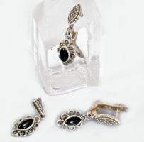 Ezüst (Ag) gyászfülbevaló és medál szett, 925 ezrelékes, jelzett, bruttó 8,3g