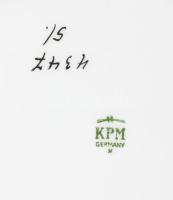 1898-1926 KPM ezüst virágmintás egyszemélyes reggeliző készlet, csésze alátéttel és desszertes tányé...