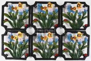 6 darab szecessziós stílusú öntöttvas edényalátét, virág- és bogármintákkal festett, 10,5x10,5 cm, nagyobb alátétté is összerendezhetőek, hibátlan.