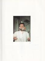 Gia Edzgverarde: Self-Portrait in General Terms. (A művész által dedikált példány.) [Gia Edzgverarde...