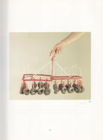 Gia Edzgverarde: Self-Portrait in General Terms. (A művész által dedikált példány.) [Gia Edzgverarde...