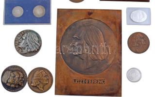 Rendkívül tartalmas, a 20. századot átölelő Liszt Ferenc plakett, emlékérem és forint emlékérme téte...
