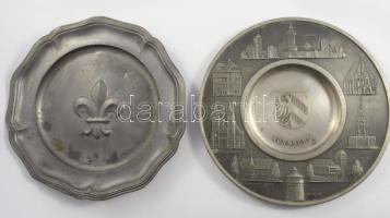 6 db különféle ón falitányér, közte Nürnberg, illetve Dél-Tirol (Südtirol) látnivalóival, d: 23 cm k...