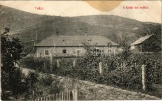 1911 Tokaj, A Király hét szőlője. Fränkl Dezső kiadása + "PÜSPÖKLADÁNY - MISKOLCZ 12. SZ. A" vasúti mozgóposta bélyegző (fl)