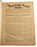 1940 A Magyar Nők Lapja vegyes számai könyvbe kötve, kopottas állapotban.