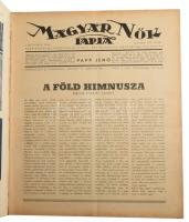 1939 A Magyar Nők Lapja vegyes számai könyvbe kötve, kopottas állapotban