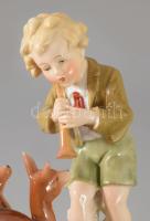Pirkenhammer gidáknak furulyázó porcelán szobor. Kézzel festett, jelzett, hibátlan 13x17 cm