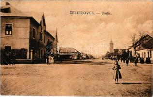 Zselíz, Zeliezovce; Utcakép. Schulcz kiadása / street view (ragasztónyomok / glue marks)