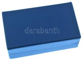 Horvátország üveg díszpohár a Horvát Labdarúgó Szövetség (Hrvatski Nogometni Savez - HNS) címerével,...