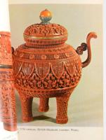 Oscar Luzzato-Bilitz: Oriental Lacquer. 1969, Hamlyn, angol nyelven, egészvászon kötés, kissé sérült...