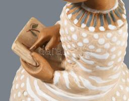 Kovács Margit (1902-1977): Olvasó kislány. Jelzett, hibátlan, m: 21,5 cm /// Kovács Margit (1902-197...