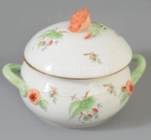 Herendi hecsedli mintás leveskínáló edény rózsa fogóval. Jelzett, 2. oszt., hibátlan, m: 20,5 cm