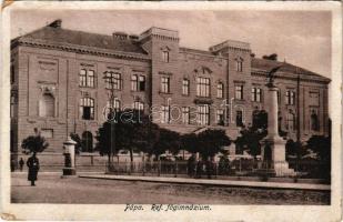1928 Pápa, Református főgimnázium, közlekedési rendőr, hirdetőoszlop (EK)
