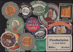14 db klf háború előtti vegyes hotelcímke, bőröndcímke rossz állapotban / 14 vintage pre-war international hotel labels, luggage labels in bad condition