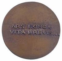 Búza Barna (1910-2010) 1999. "Dr. Med. Szállási Árpád / ARS LONGA VITA BREVIS..." kétoldal...