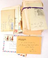 ca 1910-1940 Nagy doboznyi szerelmes levél, levelezés, szalaggal átkötve