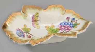 Herendi Viktória mintás levél alakú tálka, jelzett, hibátlan, 15x9 cm