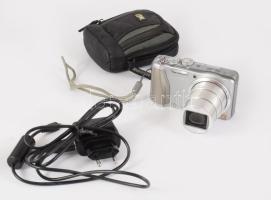 Panasonic Lumix DMC-TZ30 fényképezőgép, töltővel