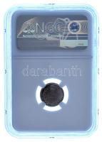 Kanada 1914. 5c Ag "V. György" eredeti "NGC" tokban (6320908-003) T:AU,XF (MS 62) Canada 1914. 5 Cents Ag "George V" in original "NGC" case (6320908-003) C:AU,XF (MS 62) Krause KM#22