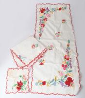 Hímzett terítő 30x80 cm, 35x70 cm + egy szalvéta