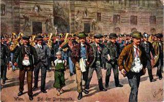 Wien, Vienna, Bécs; Bei der Burgmusik / military band playing music at the royal castle's court...