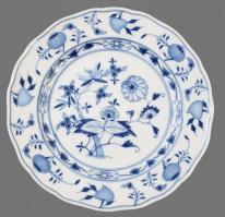 Meissen hagymamintás nagytányér / mélytányér készlet, 11 darab, jelzett, kardos jelzés, hibátlan, d:...