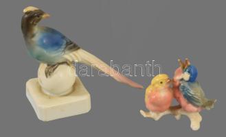 Ens paradicsommadár és madárpár figurák, kis lepattanással, egyiken ragasztással, m: 9,5 cm alatt