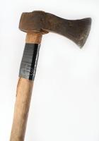 Antik balta, jelzett fejjel, javított, h: 92 cm