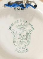 Emaux de Longwy címermintás dísztál, jelzett, kis kopással, d: 22 cm
