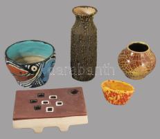 5 darab iparművész kerámia, kis sérüléssel.