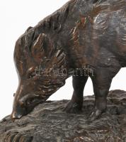 Barye jelzéssel: Vadkan. Bronzírozott műgyanta, m: 11,5 cm