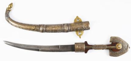 Arab dísztőr, cca 20. sz. eleje, javítással, m: 45 cm