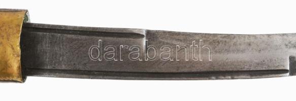 Arab dísztőr, cca 20. sz. eleje, javítással, m: 45 cm