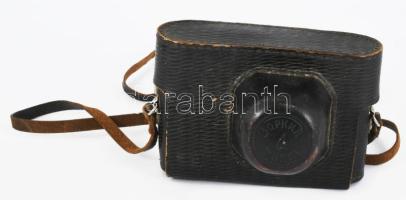 Zorkij-4 fényképezőgép, Indusztár 50 f: 1:3,5 objektívvel, zárhibás, tokkal