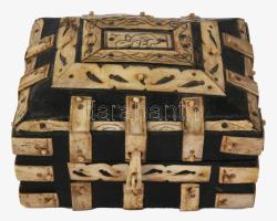 Fa ládika, csont borítással 18x14 cm