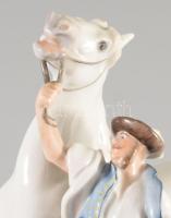 Herendi lovát fékező csikós. Kézzel festett, jelzett, sérült, hiányos. 19x21 cm