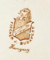 Fischer kínáló. Kézzel festett, jelzett, kopással sz: 21 m:12 cm