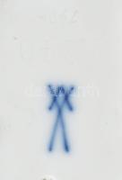 cca 1900 Meissen pihenő szarvas. Jelzett, kardos jelzés, hibátlan, 13x9 cm