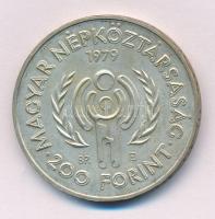 1979. 200Ft Ag "Nemzetközi gyermekév" T:UNC,AU patina Adamo EM57