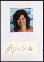 Egerszegi Krisztina (1974-) ötszörös olimpiai bajnok úszó autográf aláírása kivágáson fotója alatt