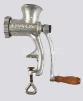 Favorit 5-ös húsdaráló, m: 28 cm