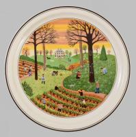 3 darab német dísztál, nyári, őszi és téli életképek ábrázolásával, jelzett, hibátlan, d: 23,5 cm