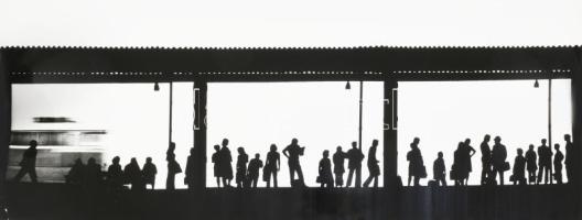 1977 Ilku János budapesti fotóművész felvétele (Kőbánya-alsó), 1 db nagyméretű, feliratozott, vintag...