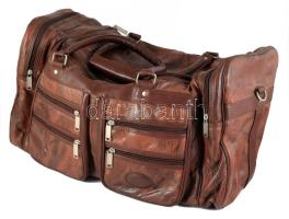 Bőr utazótáska, kis kopással, jó állapotban, 50x30x30 cm