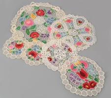 6 darab Kalocsai Richelieu hímzéses terítő, d: 40 cm alatt