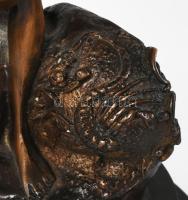 Skorpió égövi jegy allegóriája. Olasz bronz szobor, márvány talpazaton, jelzett 36 cm