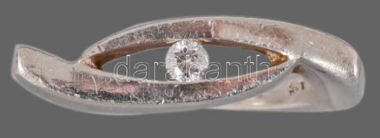 Ezüst (Ag) gyűrű, kővel, m:55, bruttó 7,9g