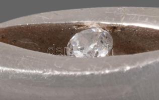 Ezüst (Ag) gyűrű, kővel, m:55, bruttó 7,9g